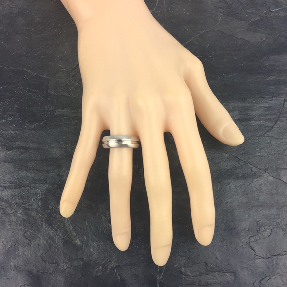 Vintage Line Band Sterling Silver Ring Size 8.5 - 8.75 - Picture 3 of 9